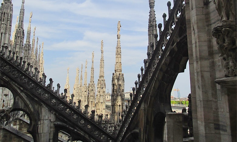 eremita sul tetto del Duomo di Milano